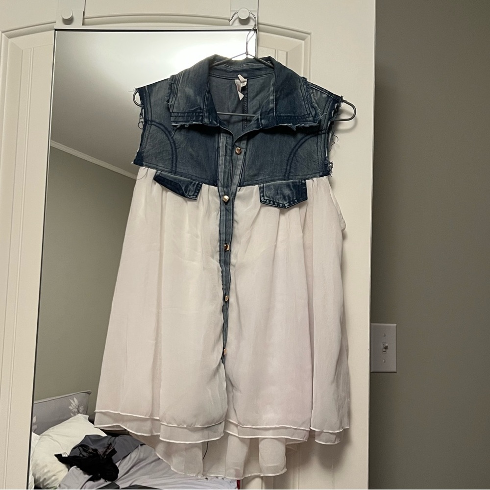 Jean Detail White Sheer Blouse
